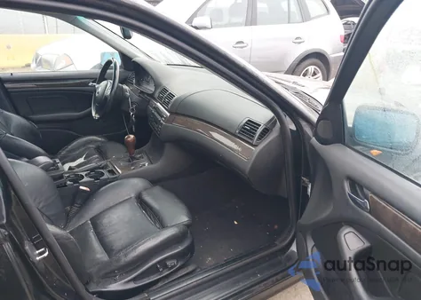 2003 BMW 325I z USA, uszkodzony, nr VIN WBAAZ33473PH30493